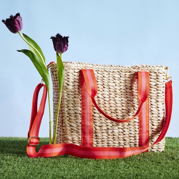 l*space Handbags - L*Space Cameron Picnic Cooler Bag